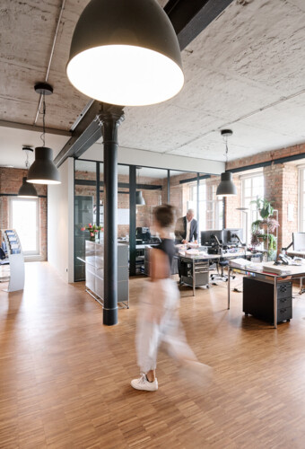 kreativ-soehne-Kanzlei-Wind-99773 kreativ-soehne-Kanzlei-Wind-99773